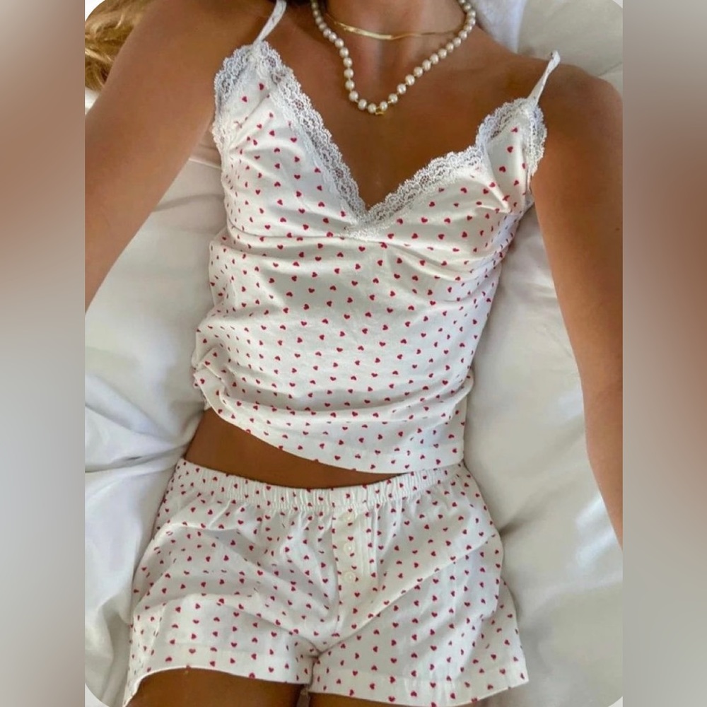 brandy melville amara lace heart set